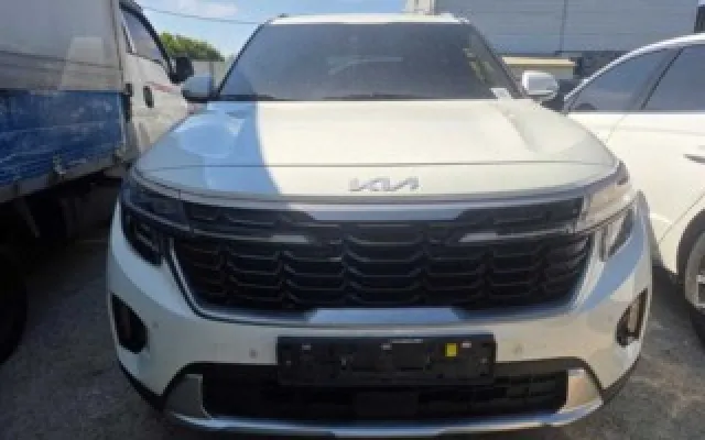인천중고차가격 더 뉴 셀토스 가솔린 1.6 터보 2WD 매물 사진 4 - 2022/08 52,499km